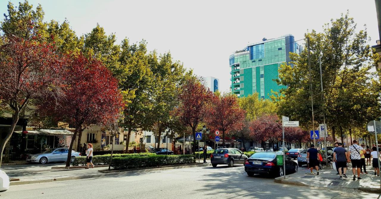 Traveler'S Place At Tirana City Centre Exterior foto